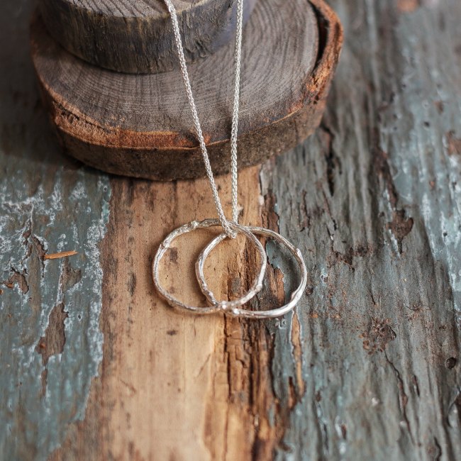 Twig loops pendant-small